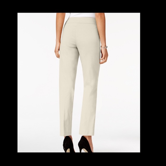 JM collection Petite size M khaki pants, woman work Pants . Dinner pants for her - Picture 2 of 16
